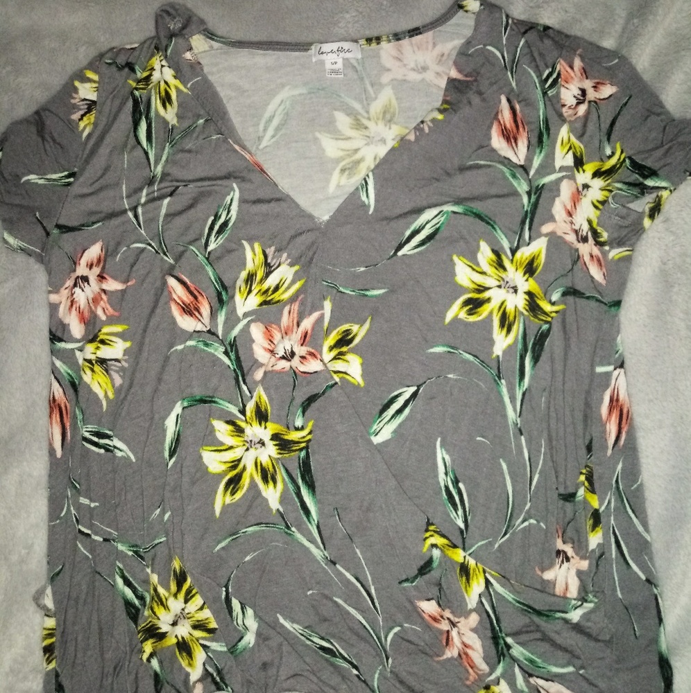 Grey Flower shirt